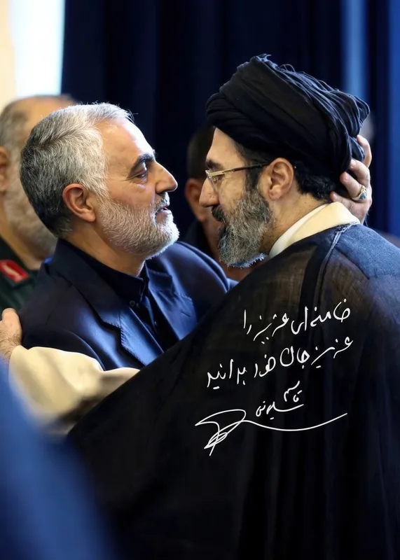 تابلوفرش طرح سید مجتبی خامنه ای و شهید سردار قاسم سلیمانی کد 9826